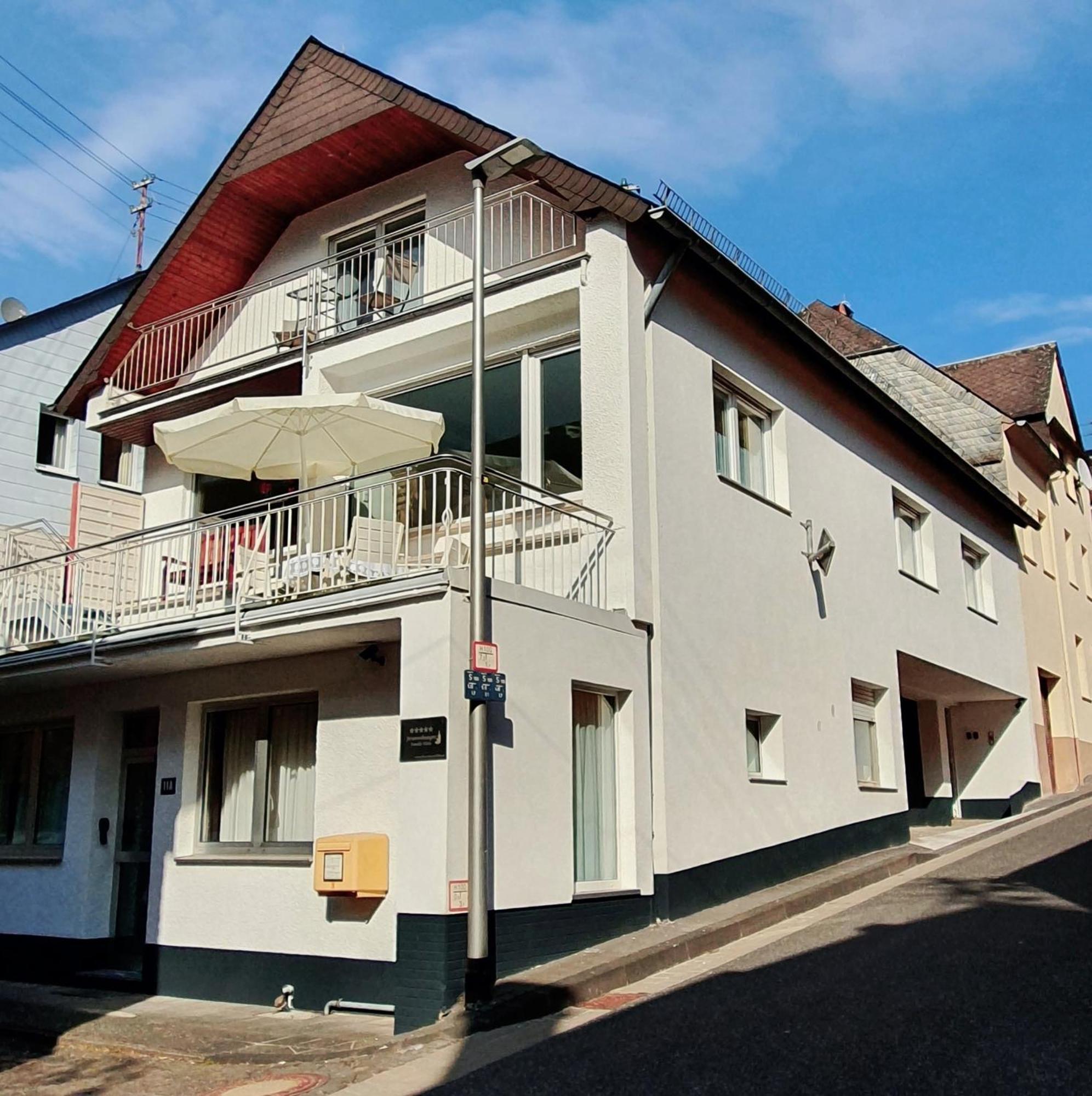 Ferienwohnung An Der Mosel, Romeo Senheim Exterior photo